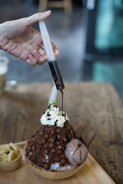 Chocotone-O-Que-E-Receitas-Caseiras-e-Como-Fazer-a-Versao-Trufada-para-o-Natal-credspot