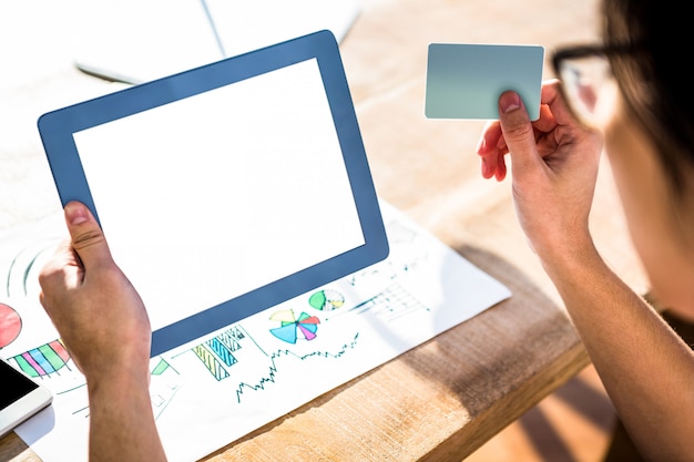 Eduzz: O Que É, Como Funciona e Dicas para Usuários